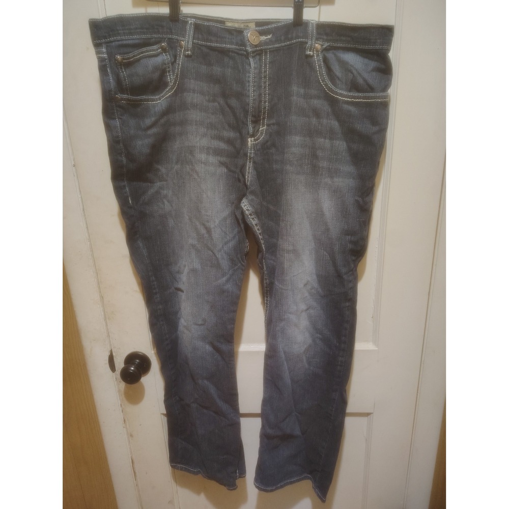 Wrangler 20X Style 42 Vintage Boot Jeans Mens 42x32 Dark Wash Denim Western